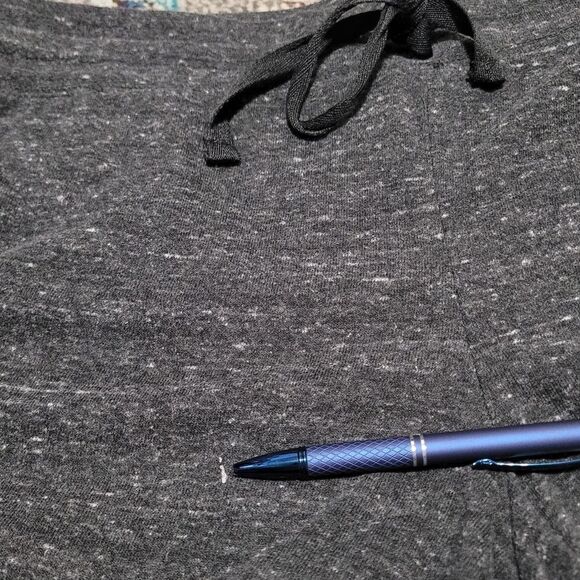 Bundle of casual athletic shorts - Picture 7 of 7